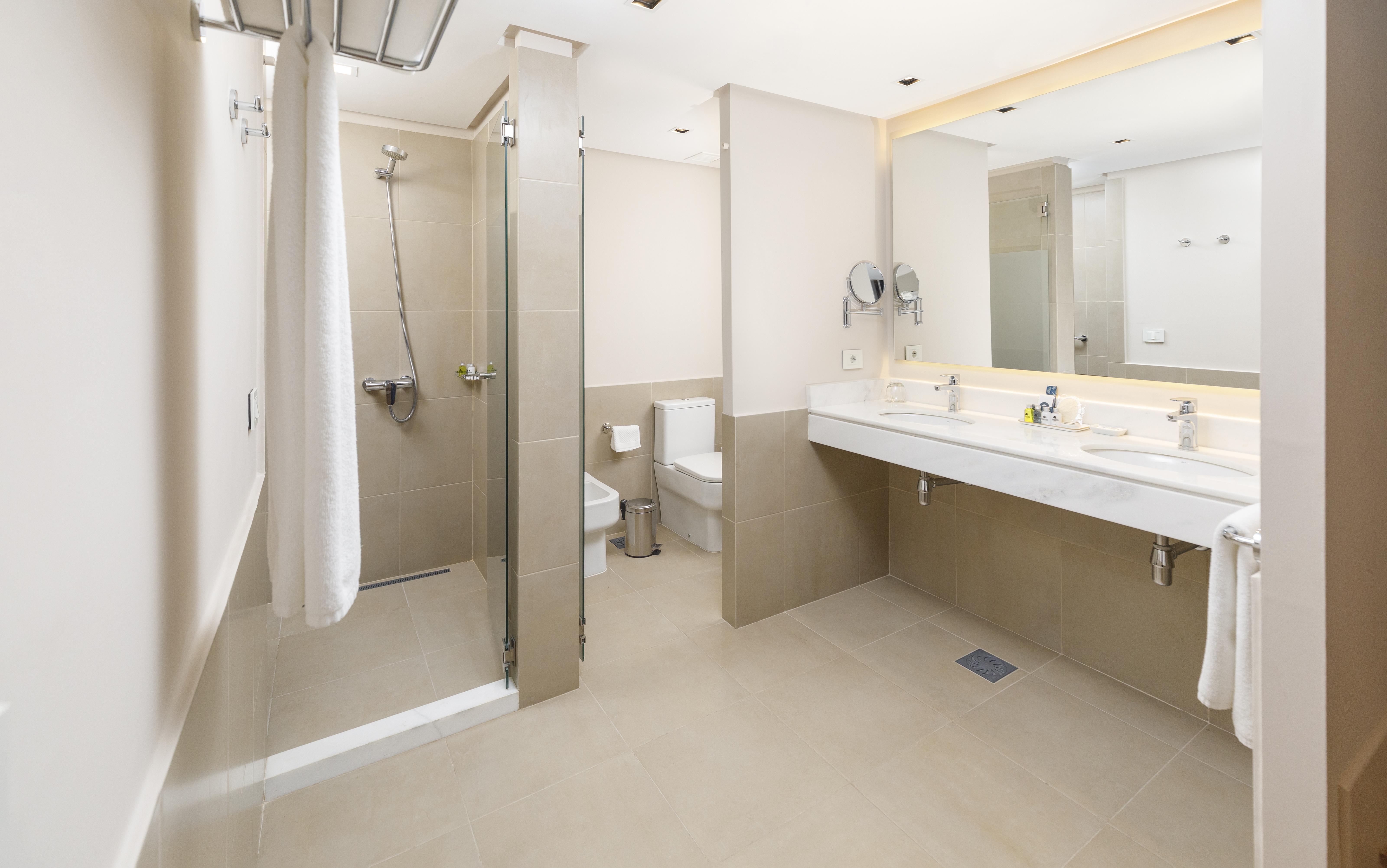Palmaroga Hotel Asuncion, Tapestry Collection By Hilton מראה חיצוני תמונה