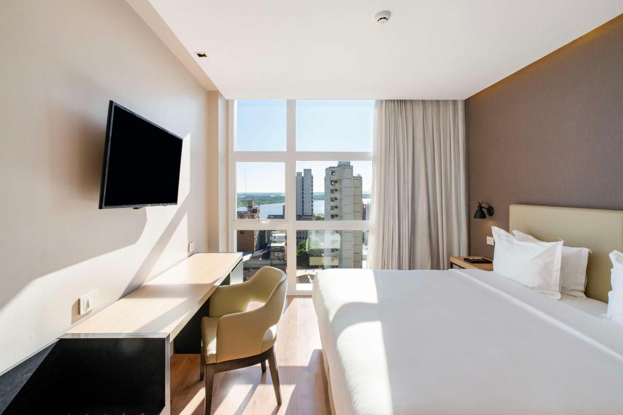 Palmaroga Hotel Asuncion, Tapestry Collection By Hilton מראה חיצוני תמונה